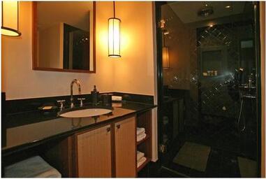 Miami Beach, FL 33139 Photo 10