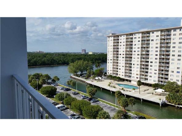500 Bayview Dr. # 919, Sunny Isles Beach, FL 33160 Photo 13
